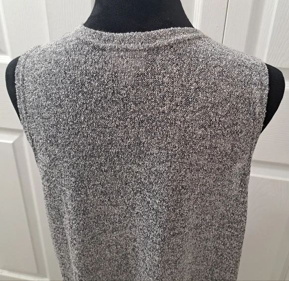 Marled Grey Knit Open Vest  Size M - Picture 5 of 11